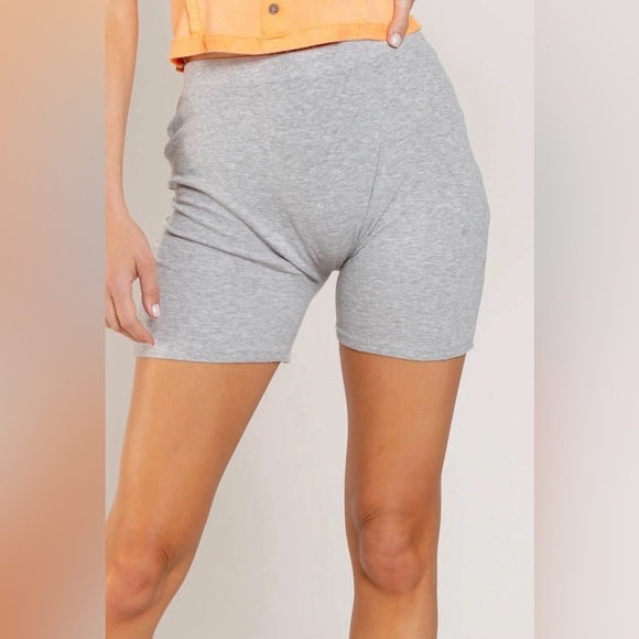 High Waisted Ribbed Adore Biker Shorts Cheeky Back Pockets NWT - Picture 5 of 10